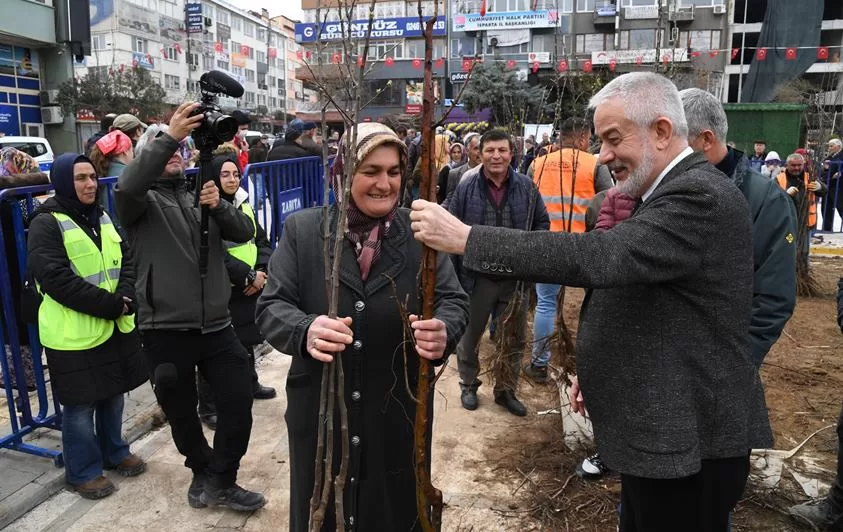 Isparta Belediyesi 32 bin adet ücretsiz meyve fidanı dağıtacak