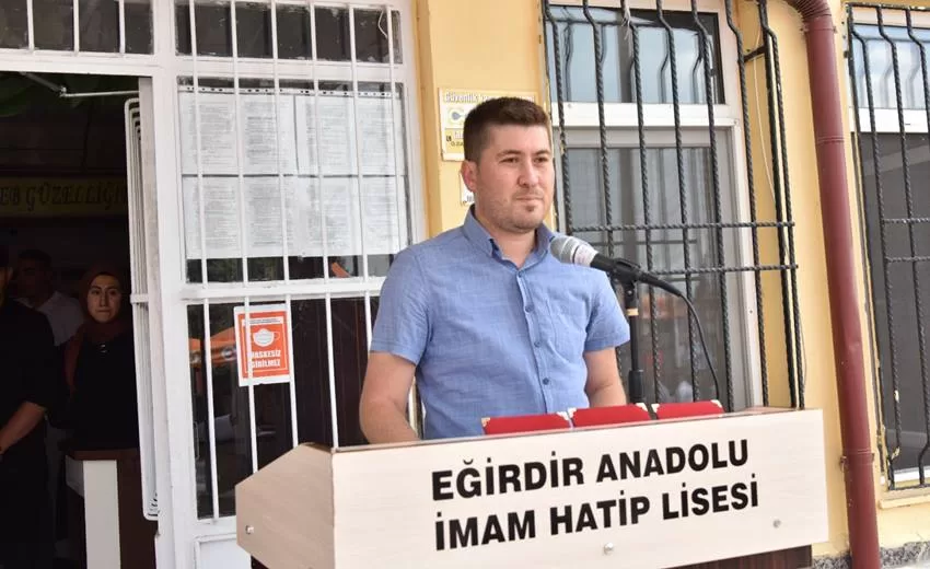 Eğirdir İmam Hatip Lisesi 40. Mezuniyet Yılını Kutladı