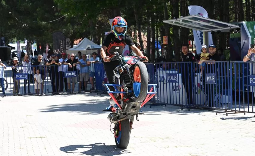 Moto Fest Doğanın Eşsiz Manzarasında Gerçekleştiriliyor