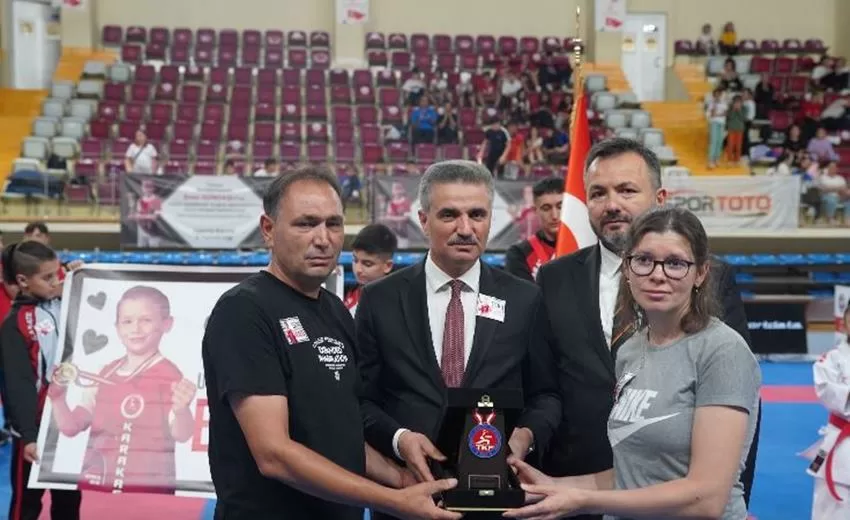 Enes Gündaşlı’nın Anısına Karate Şampiyonası Isparta’da Başladı