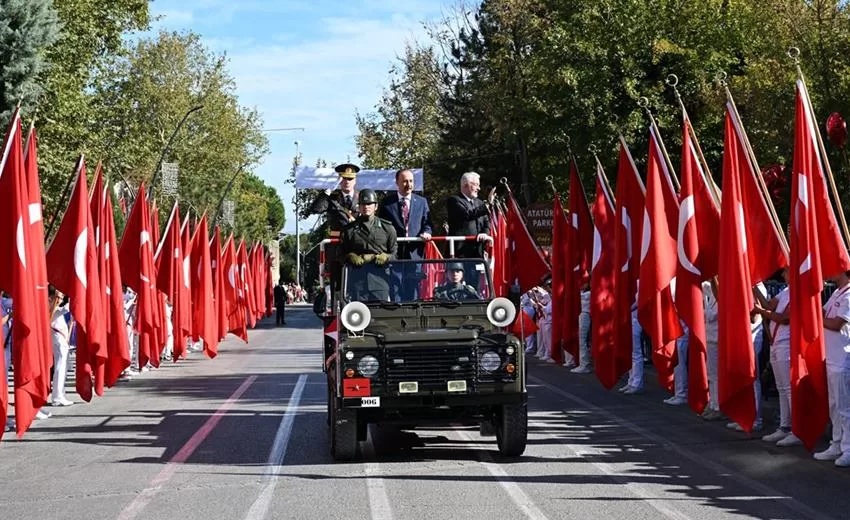 Isparta’da Cumhuriyet Coşkusu