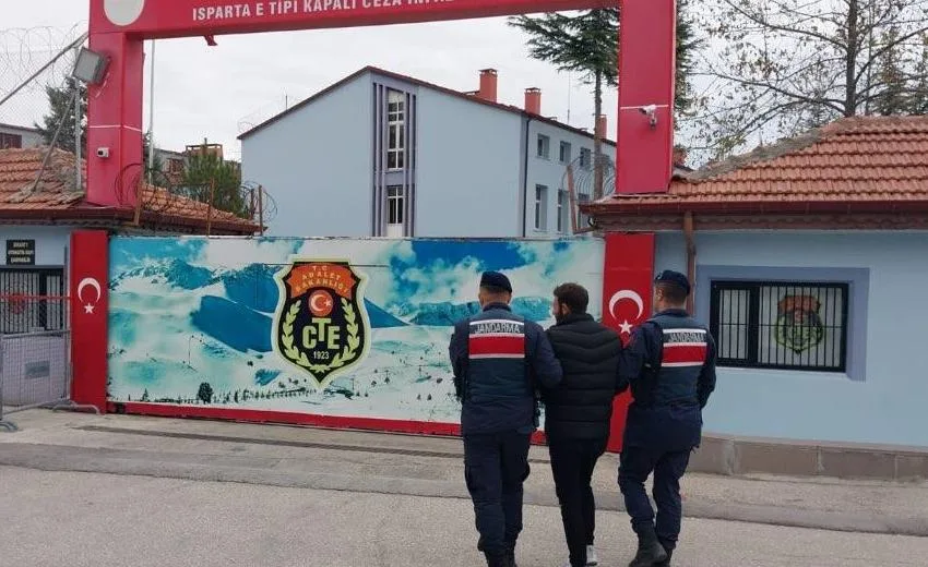 Isparta’da Uyuşturucu Suçundan Aranan Şahıs Yakalandı